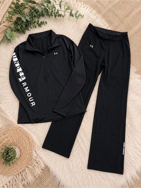 Under Armour Black Wide Leg Pants & Matching Half-Zip Top